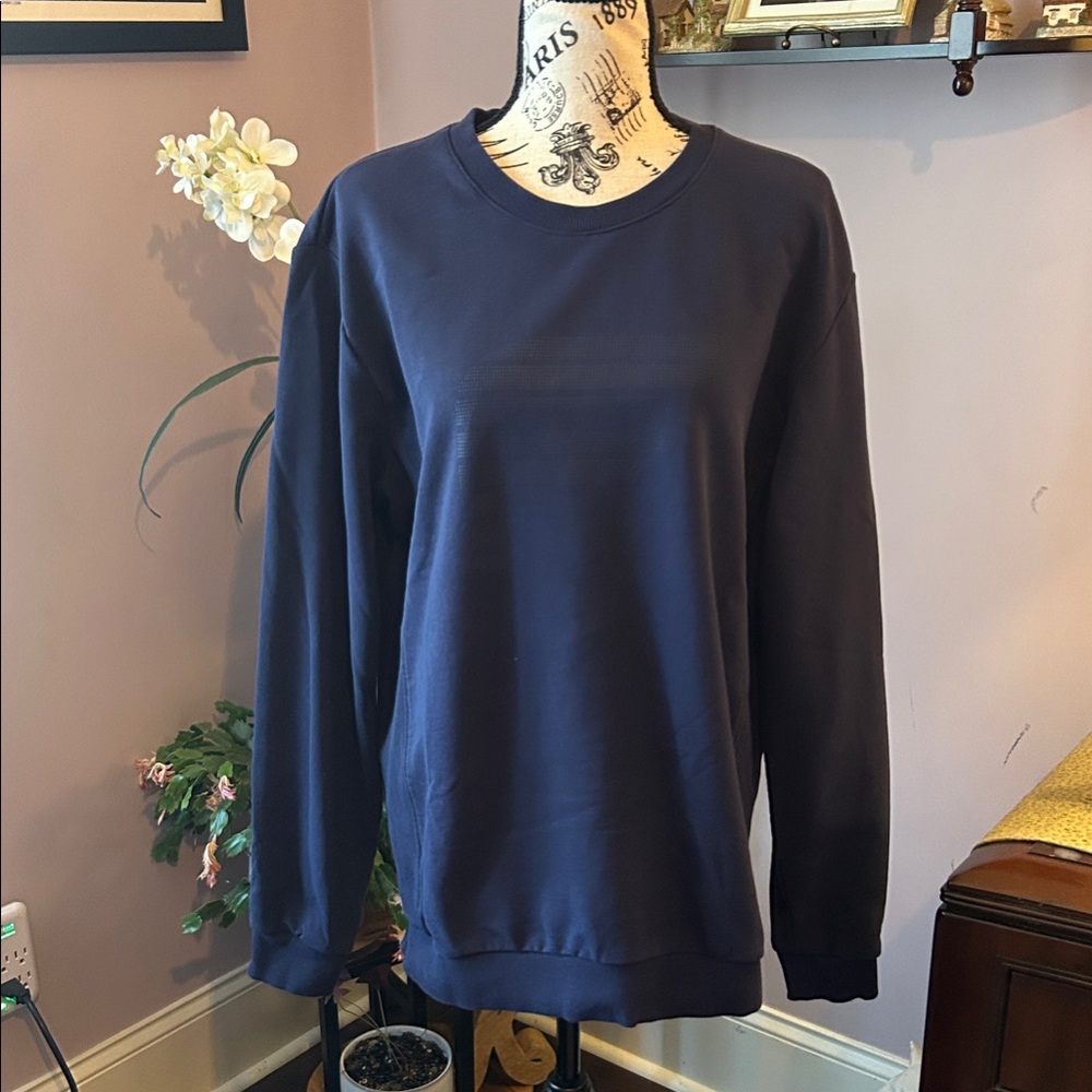 Fabletics Men's Navy Crewneck Sweater